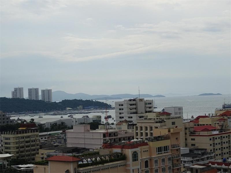 The Base Pattaya Condo Εξωτερικό φωτογραφία