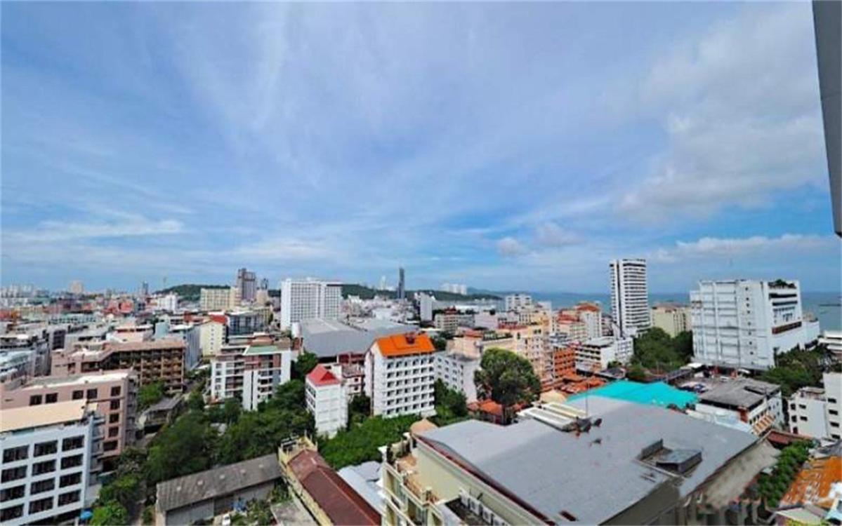 The Base Pattaya Condo Εξωτερικό φωτογραφία